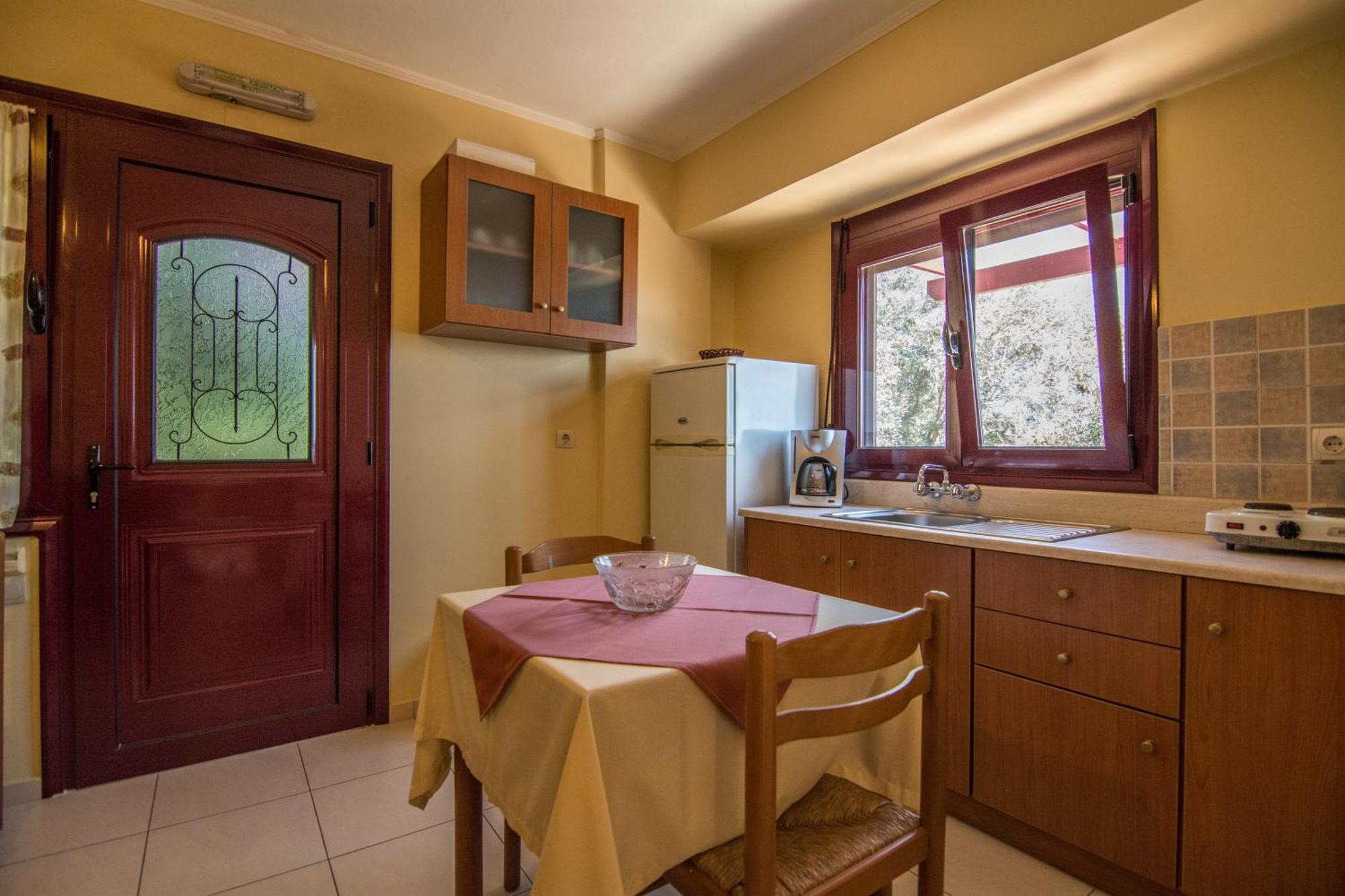 Aeriko Benovias Rooms & Apartments * Karfas